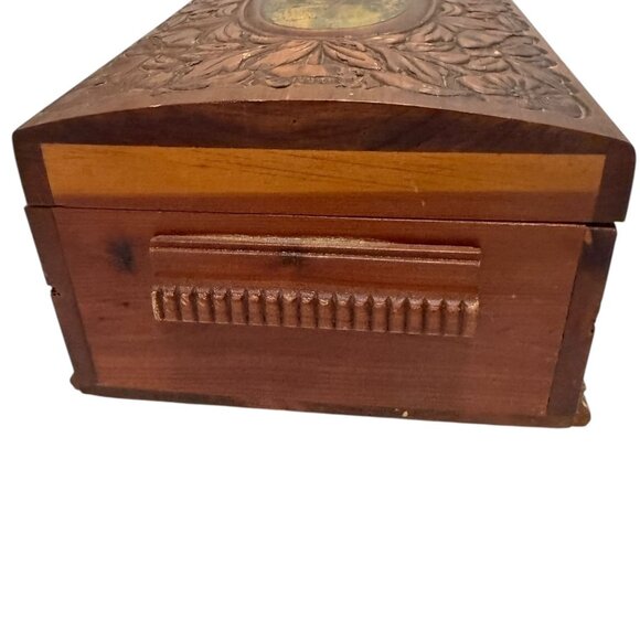 Wooden Jewelry Trinket Box Floral Carving Cottage Scene Mirror Rounded Lid Vtg - Picture 9 of 12